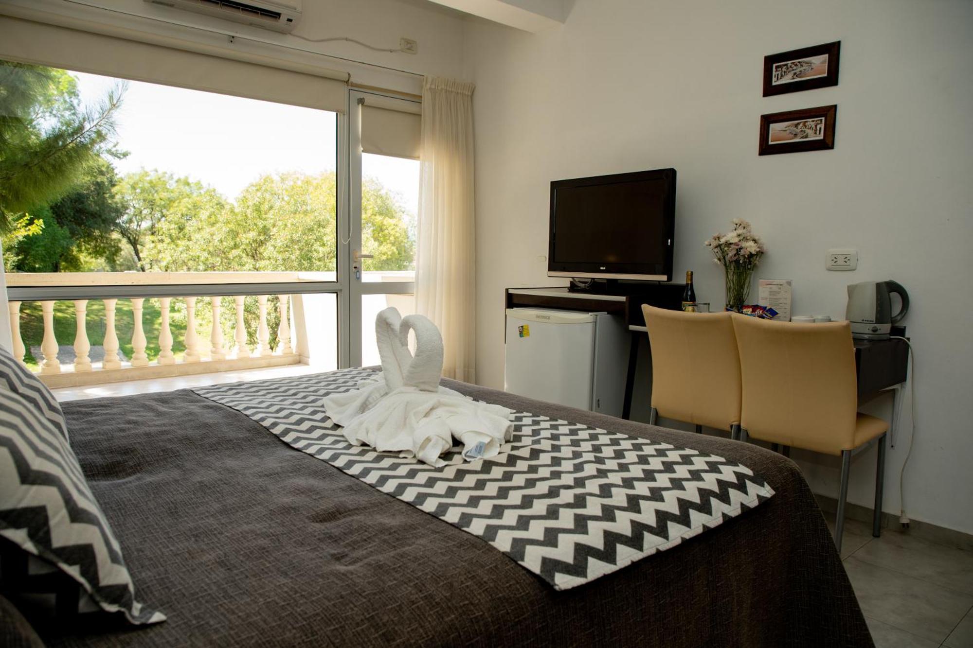Villa La Font Apart Hotel & Spa Βίλα Κάρλος Παζ Εξωτερικό φωτογραφία