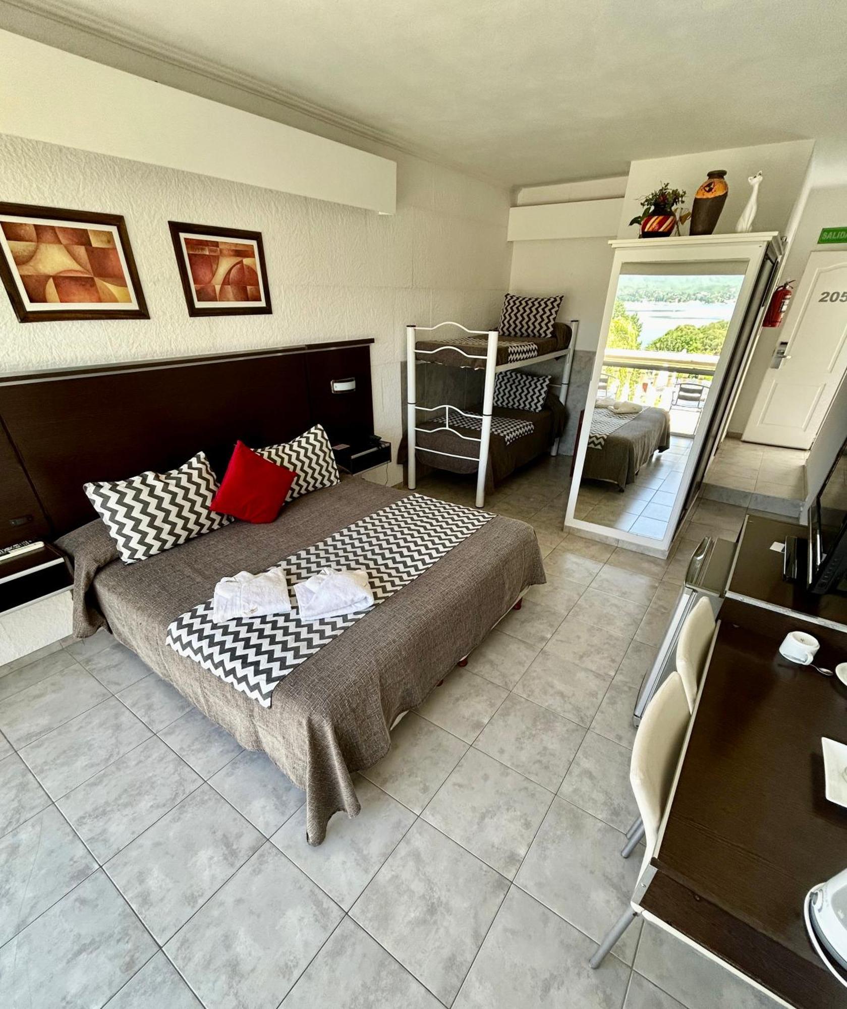 Villa La Font Apart Hotel & Spa Βίλα Κάρλος Παζ Εξωτερικό φωτογραφία